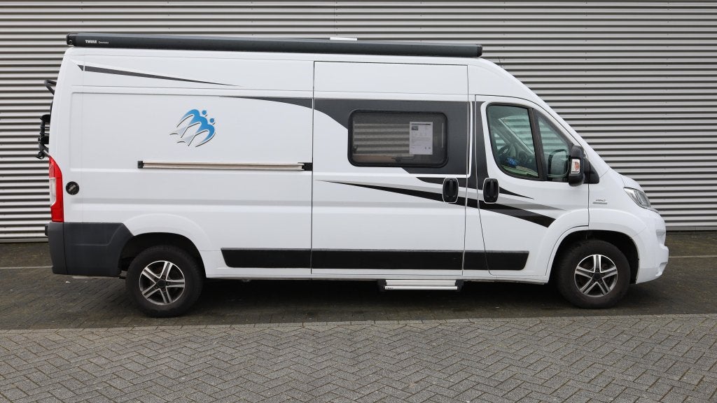 Caravans And Camping Knaus