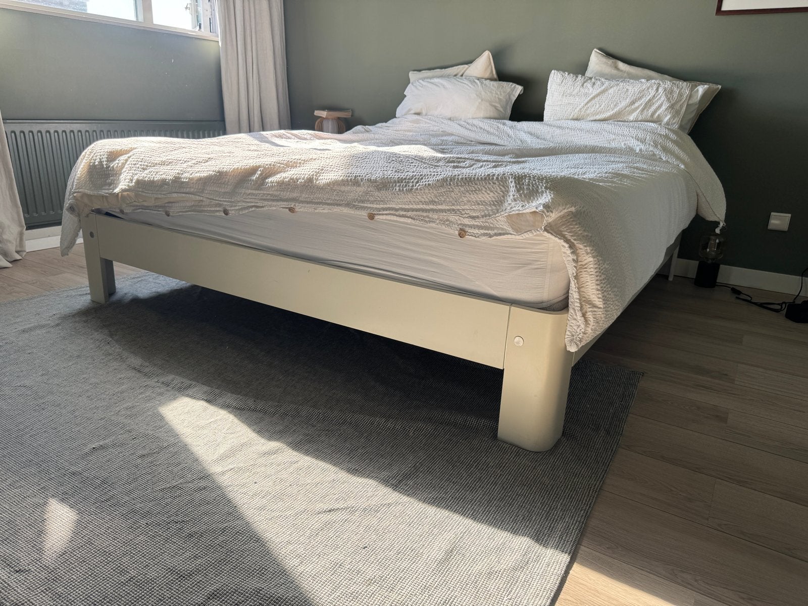 Auping Auronde wit 180x200 + Matt Sleeps matras & topper, Ophalen, Gebruikt, Wit, Tweepersoons