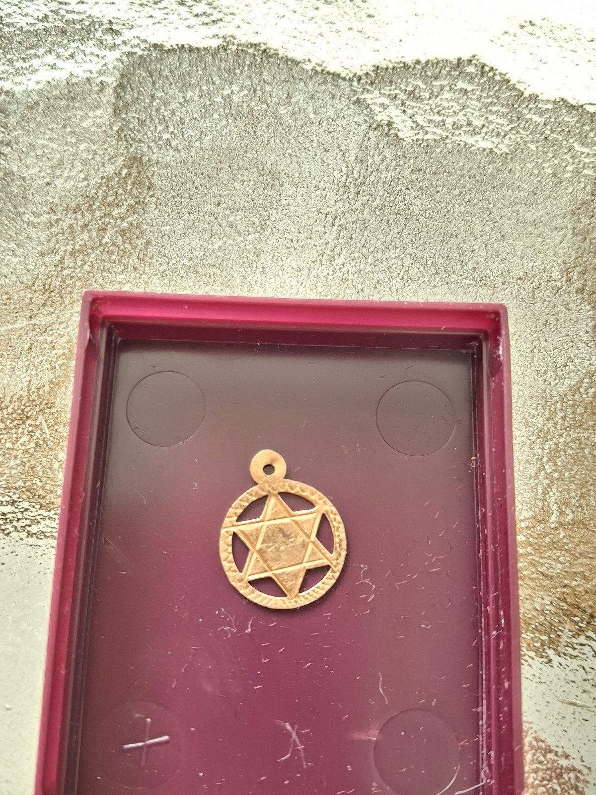 Davidster 18 karaat Franse goud stempel, Ophalen of Verzenden, Goud