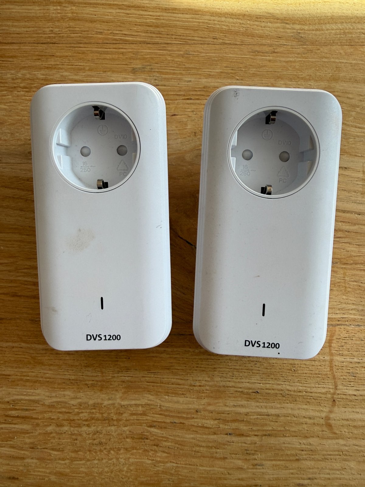 Devolo DVS 1200 Powerline Adapters (2 stuks), Computers en Software, Ophalen of Verzenden, Gebruikt