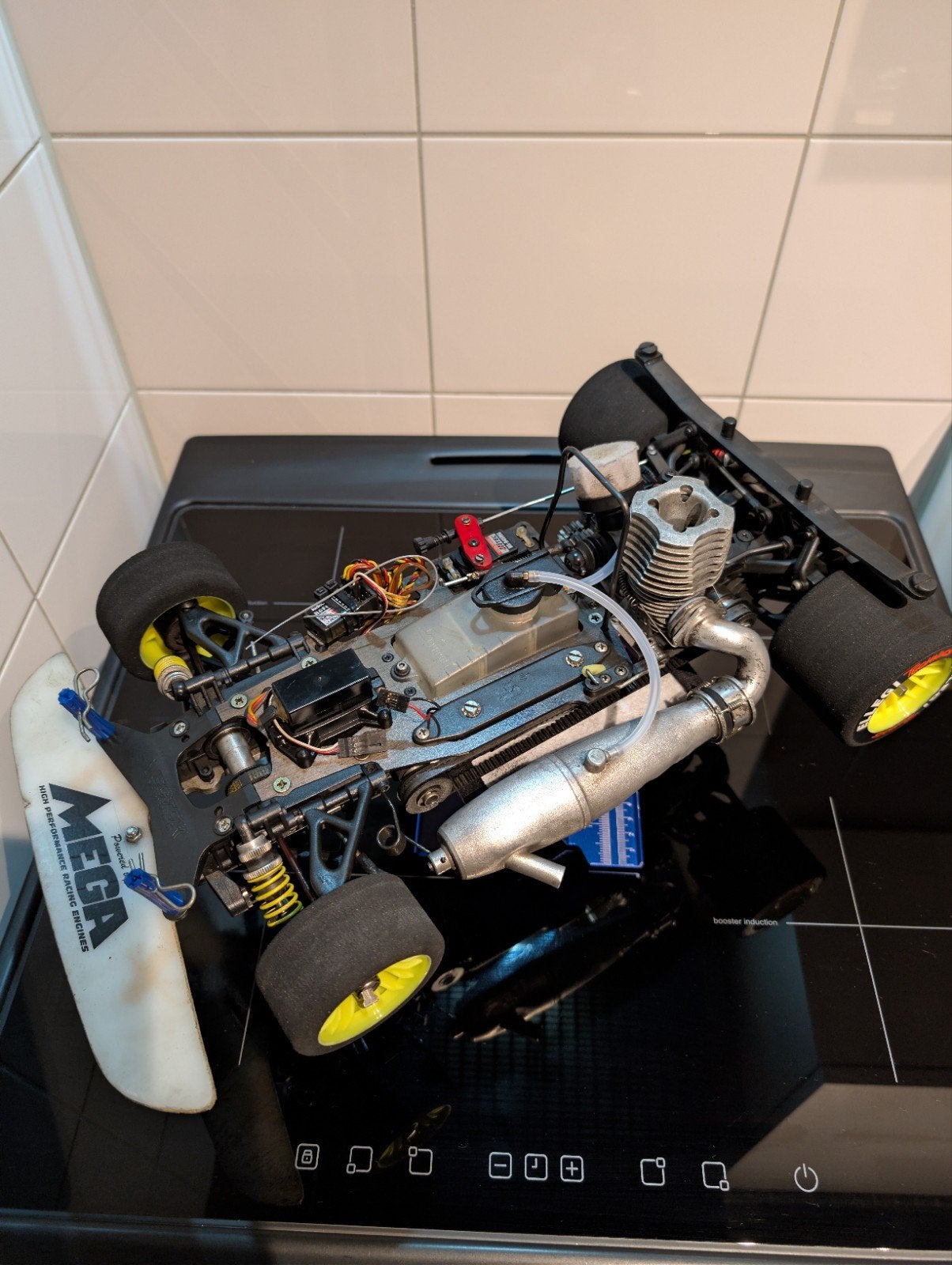Serpent Vector /Mega Nova.21, Ophalen of Verzenden, Zo goed als nieuw, Auto offroad