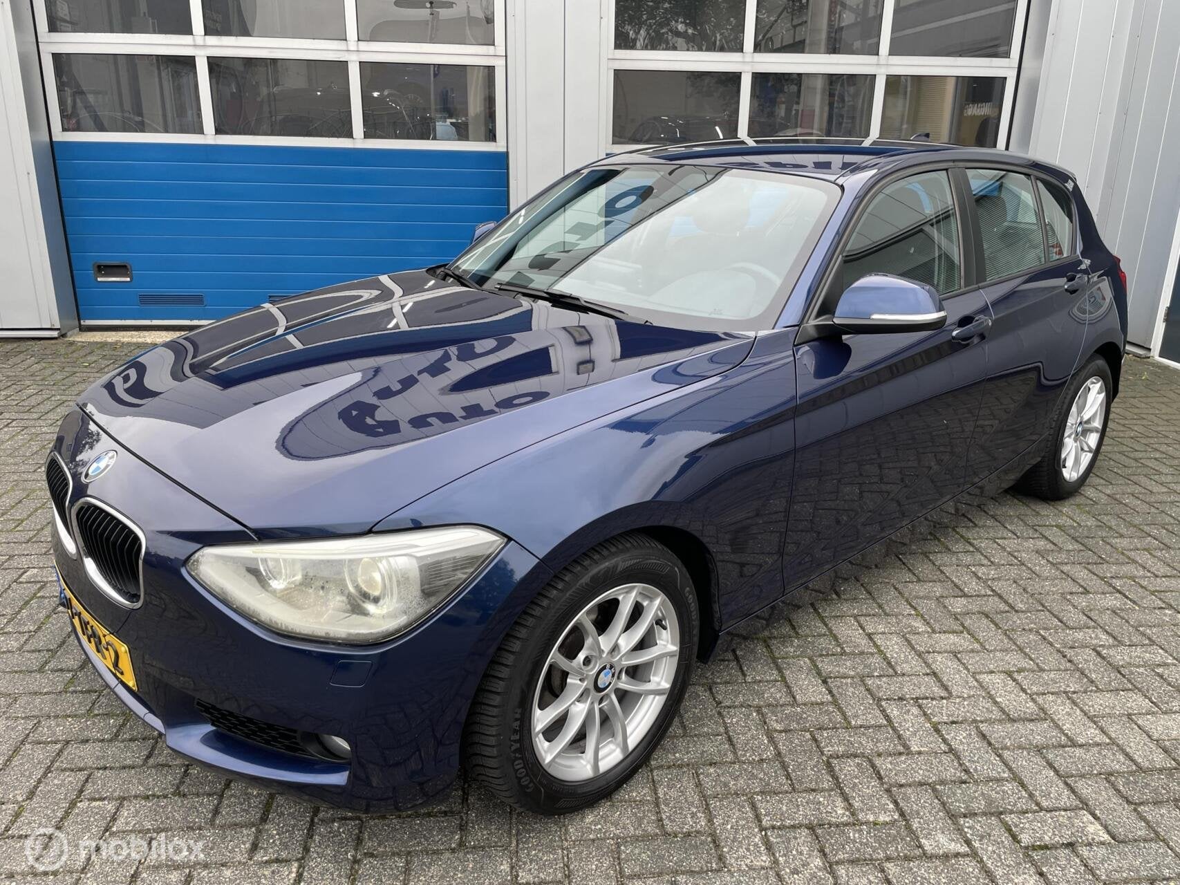 BMW 1-serie 116i Business+ 5D Nieuwe Ketting + Klepseals, 1-Serie, Euro 5, Gebruikt, Zwart