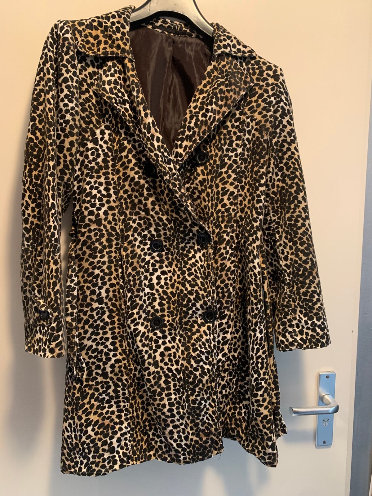 Luipaard trenchcoat L, Ophalen of Verzenden, Gedragen