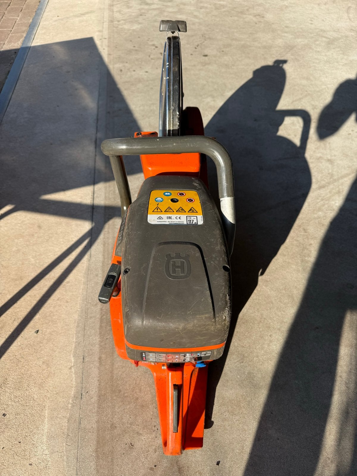 Husqvarna K1260 Rail/bandenzaag doorslijper - Gebruikt, Doe-het-zelf en Verbouw, Gereedschap | Zaagmachines, Ophalen, Gebruikt