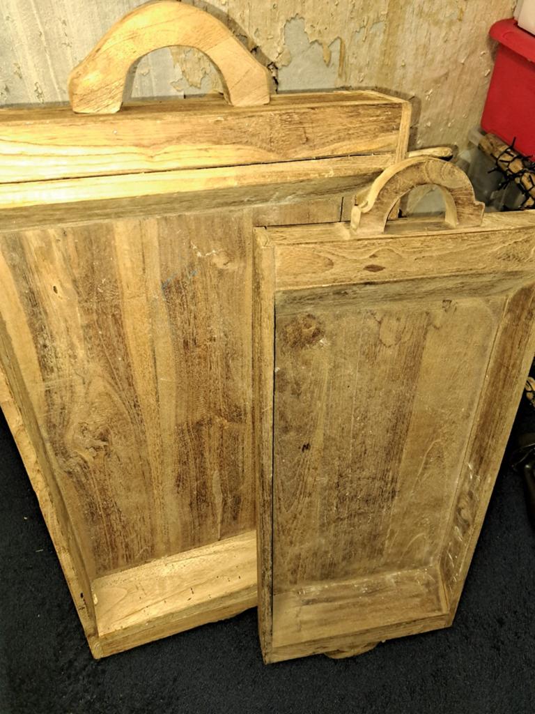 Dienbladen twee stuks houten 70x50 en 60x40, Ophalen