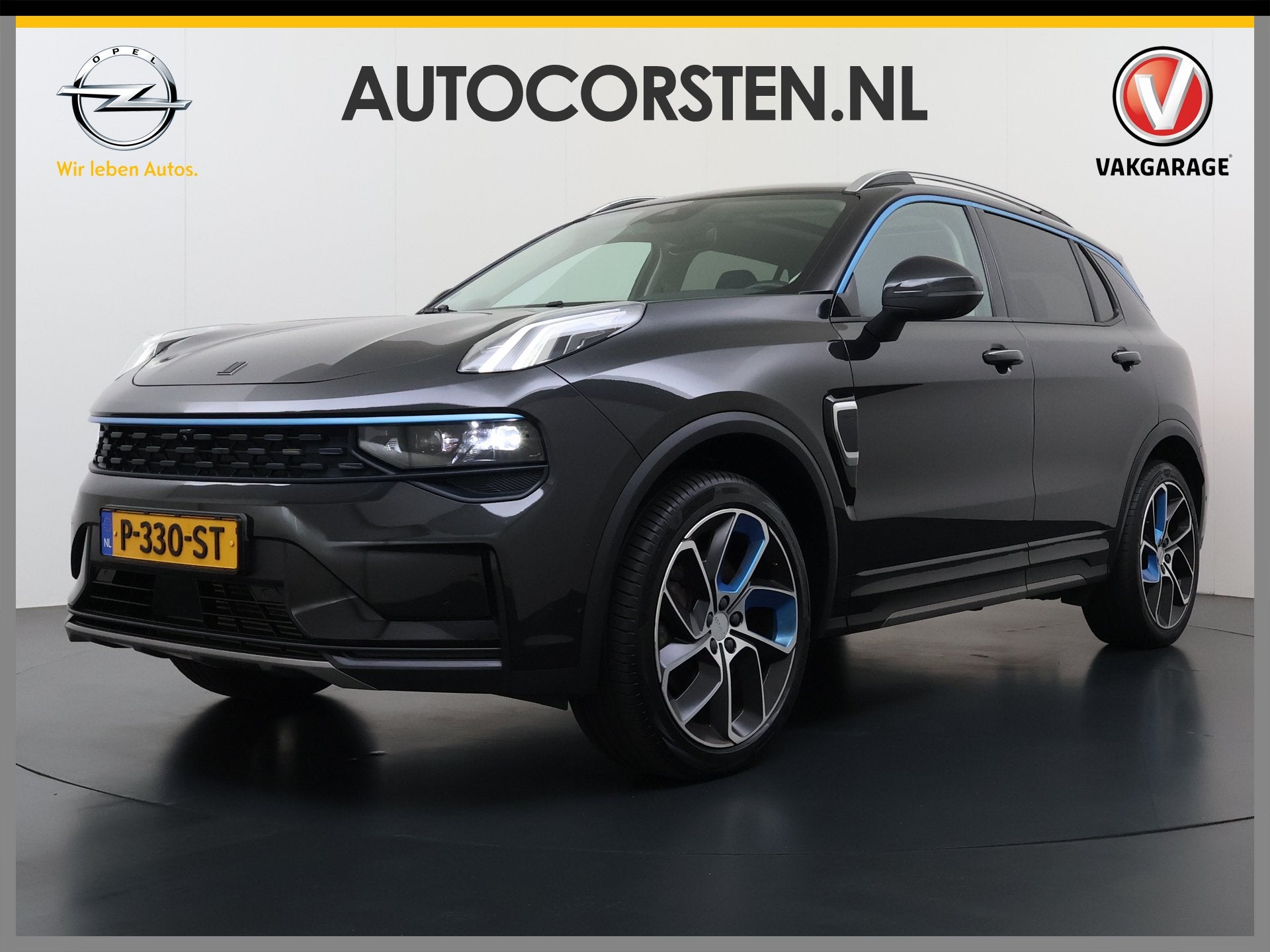 Lynk & Co 01 PHEV 261pk AUT-7 PanoDak 20"lm Trekhaak 360°Ca, Stof, Bedrijf, 1854 kg, 3 cilinders
