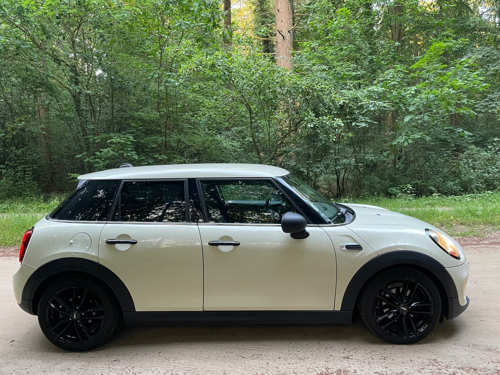 Mini 1.2 ONE 5 deurs 2015 Wit, 1198 cc, 102 pk, Handgeschakeld, Particulier