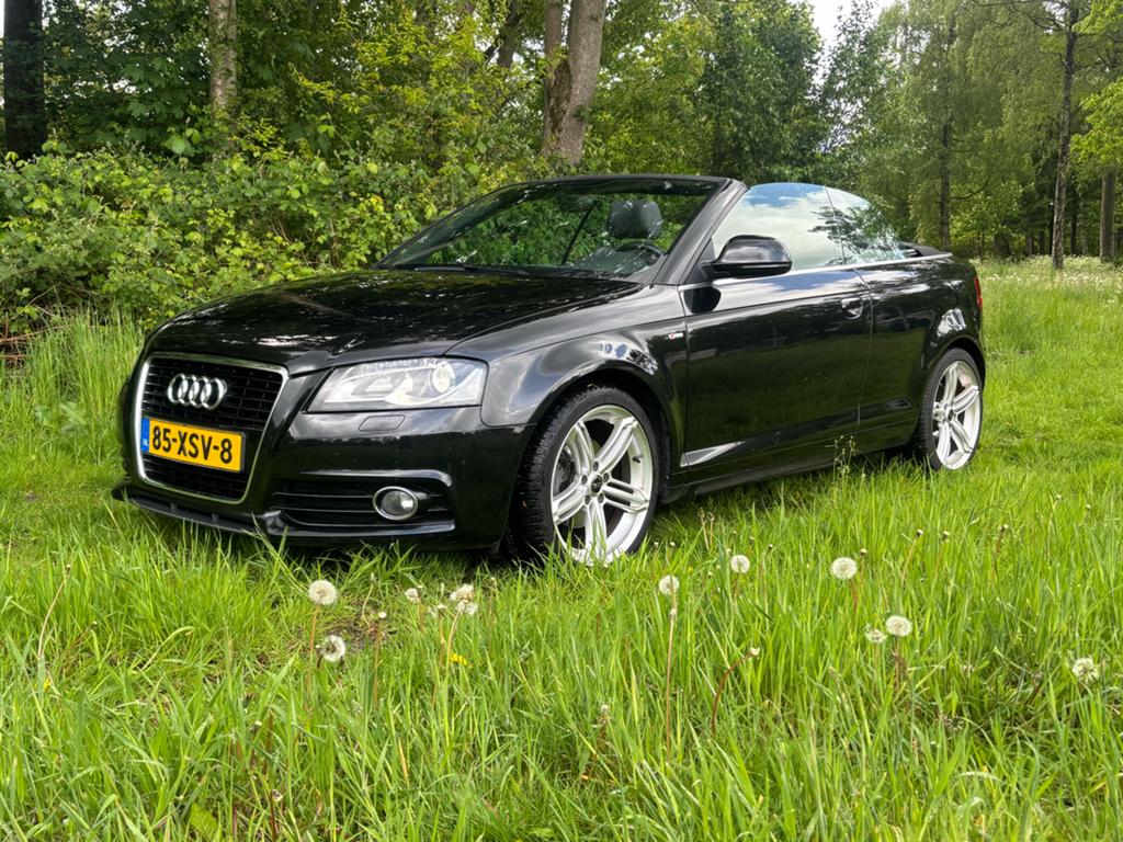 Audi A3 s-line 1.8 Tfsi 118KW Cabrio 2010 Zwart, Auto's, Audi, Voorwielaandrijving, Automatische klimaatregeling, 15 km/l, Zwart
