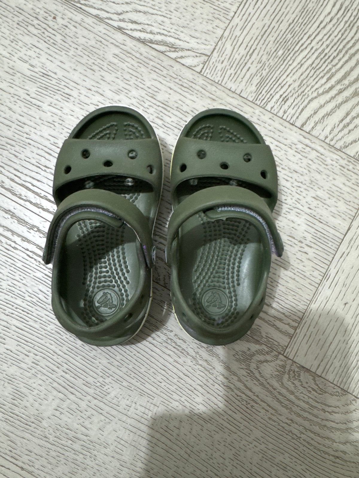 Crocs sandalen groen maat 22/23, Ophalen of Verzenden, Gebruikt, Jongen of Meisje, Schoenen