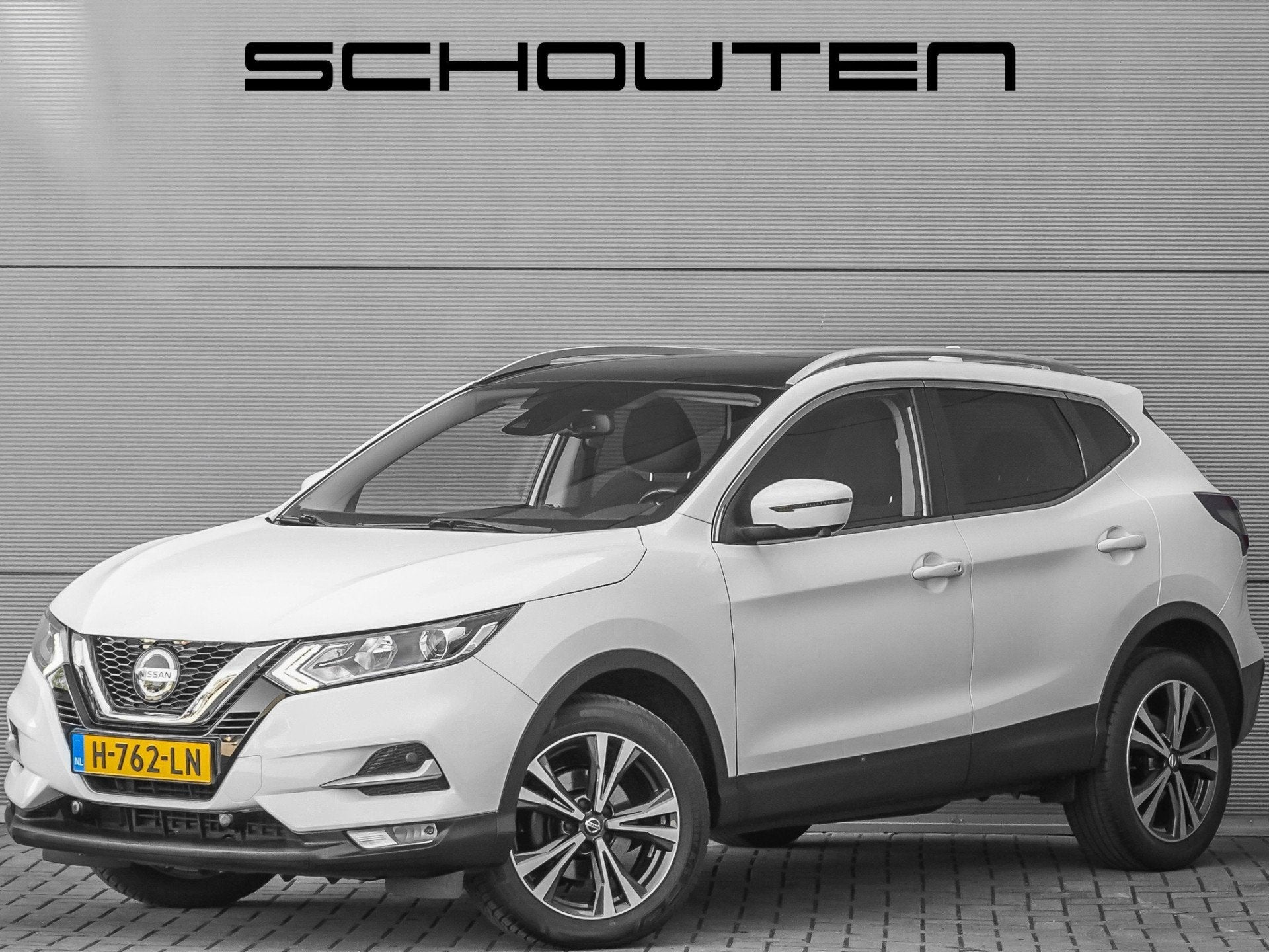 Nissan QASHQAI 1.3 DIG-T N-Connecta Pano Automaat 360 18", Auto's, 12 maanden, Stof, 4 cilinders, 160 pk