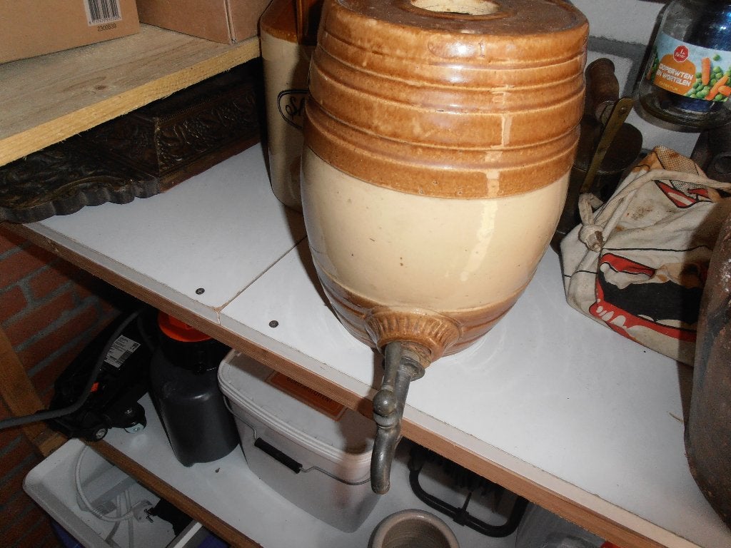 Oude SHERRY kruik. met aftap kraan zie foto's,, Antiek en Kunst, Curiosa en Brocante, Ophalen of Verzenden