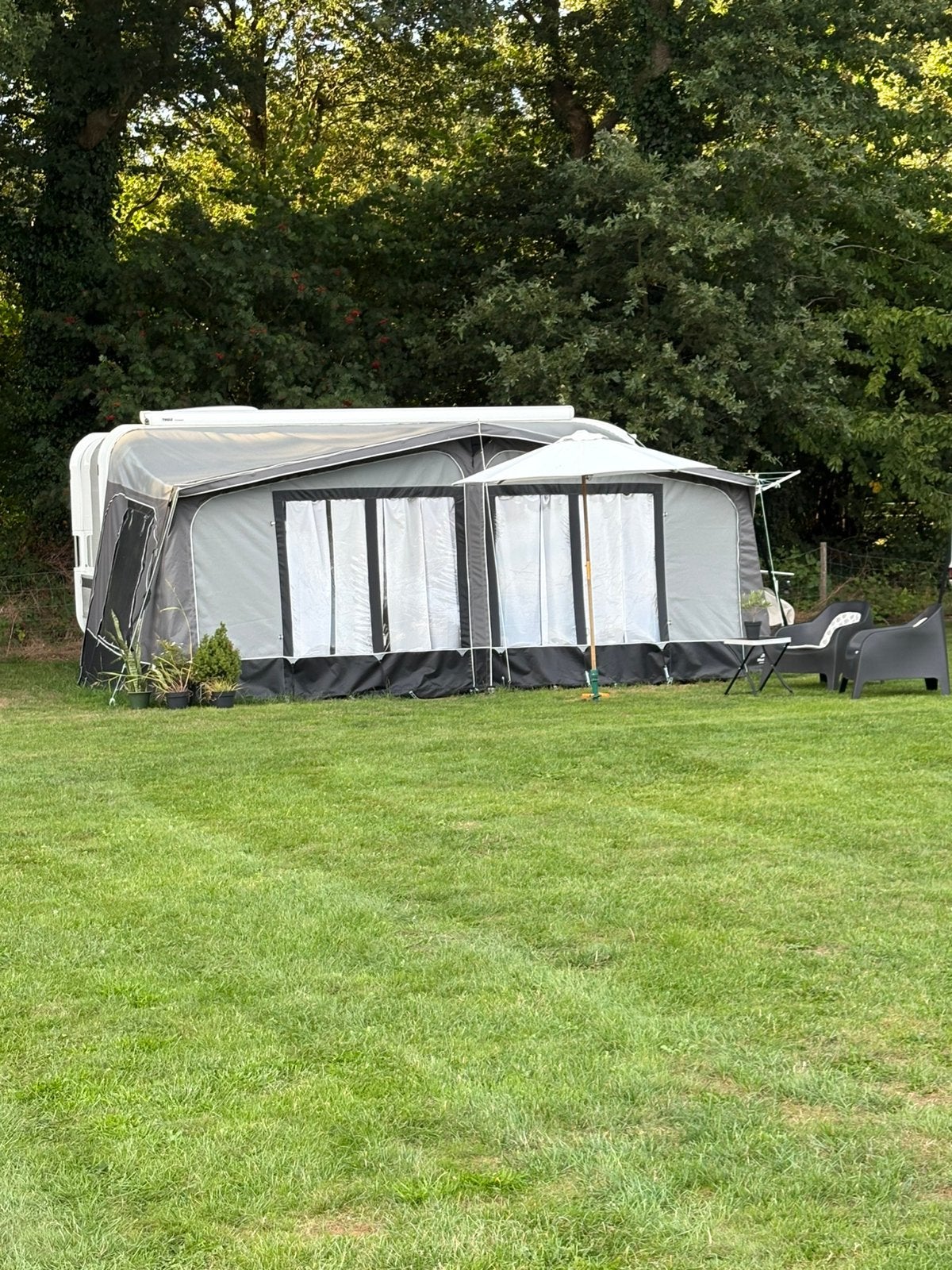 Voortent Obelink Capri pvc 270, omloopmaat 14, Ophalen, Zo goed als nieuw
