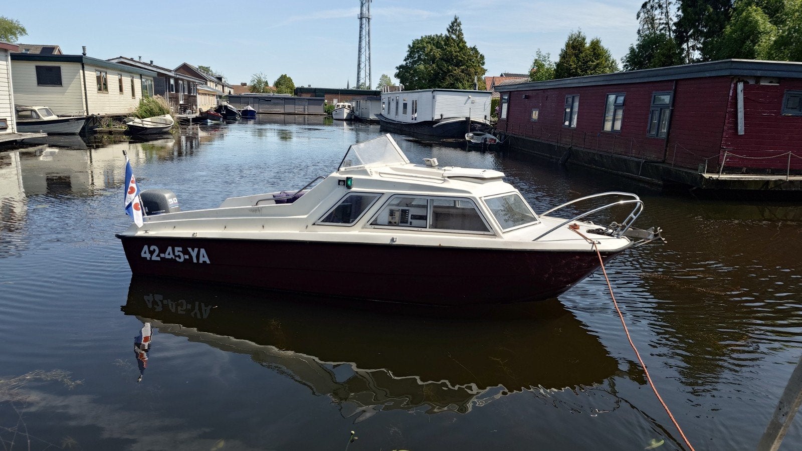 Leuke kajuit boot met 50pk 4takt Yamaha  en nette trailer., Benzine, Overige merken, Gebruikt, Kajuitboot