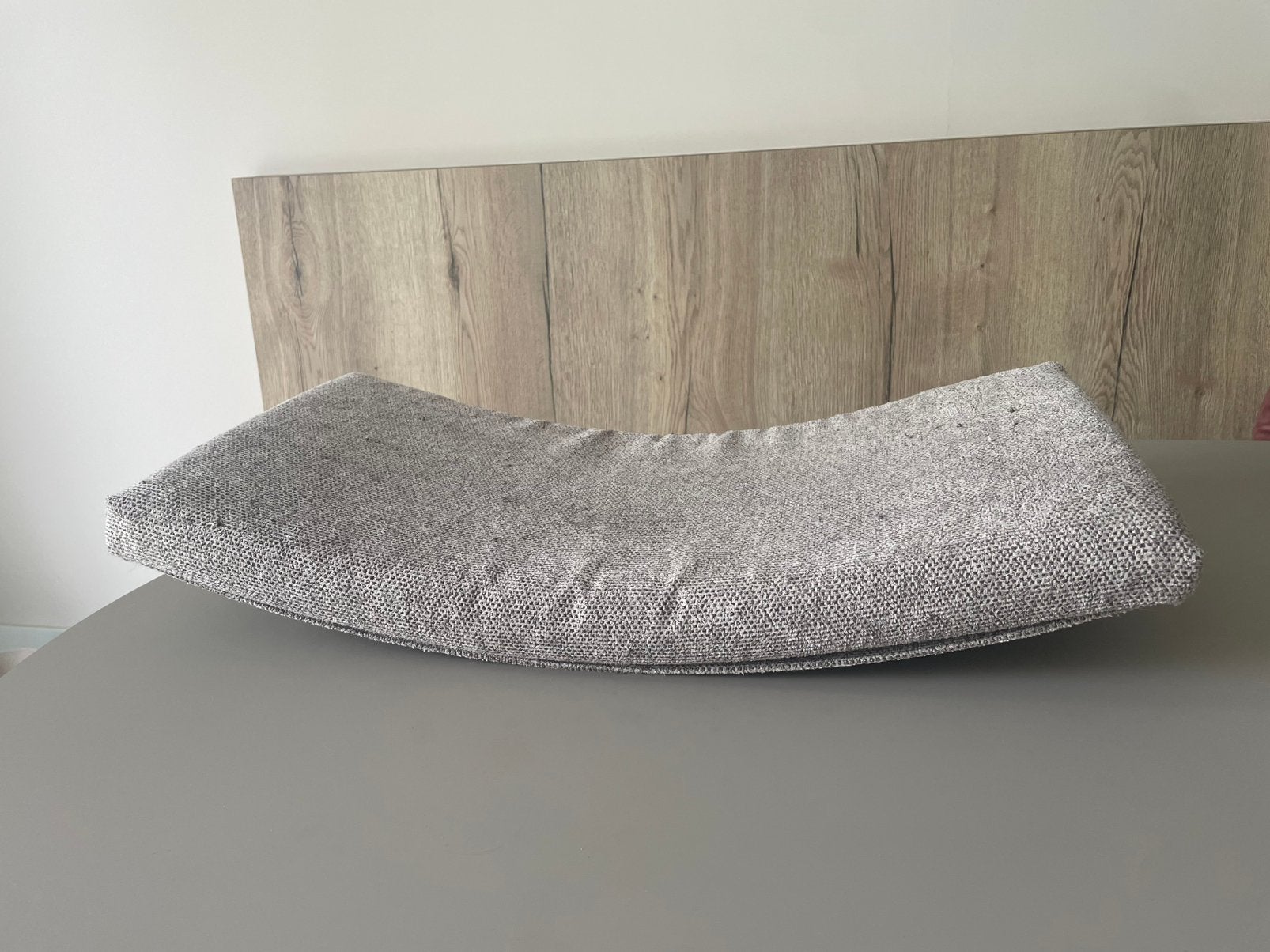 Kattenplank/ligplaats voor aan de muur, Ophalen, Gebruikt