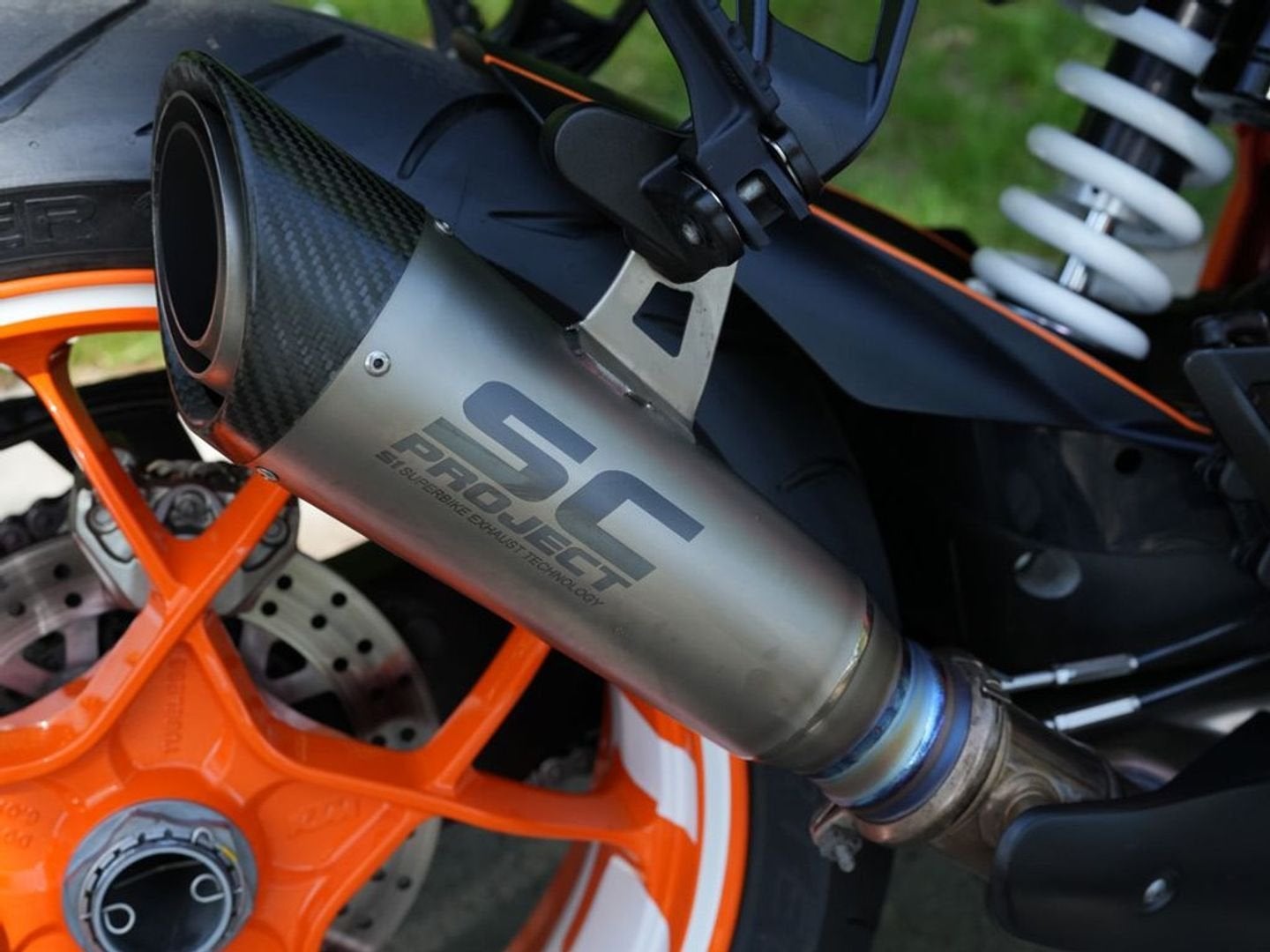 KTM 1290 SUPERDUKE R | SC-Project | Ramvol !, 2 cilinders, KTM, Motorrijbewijs A, Bedrijf