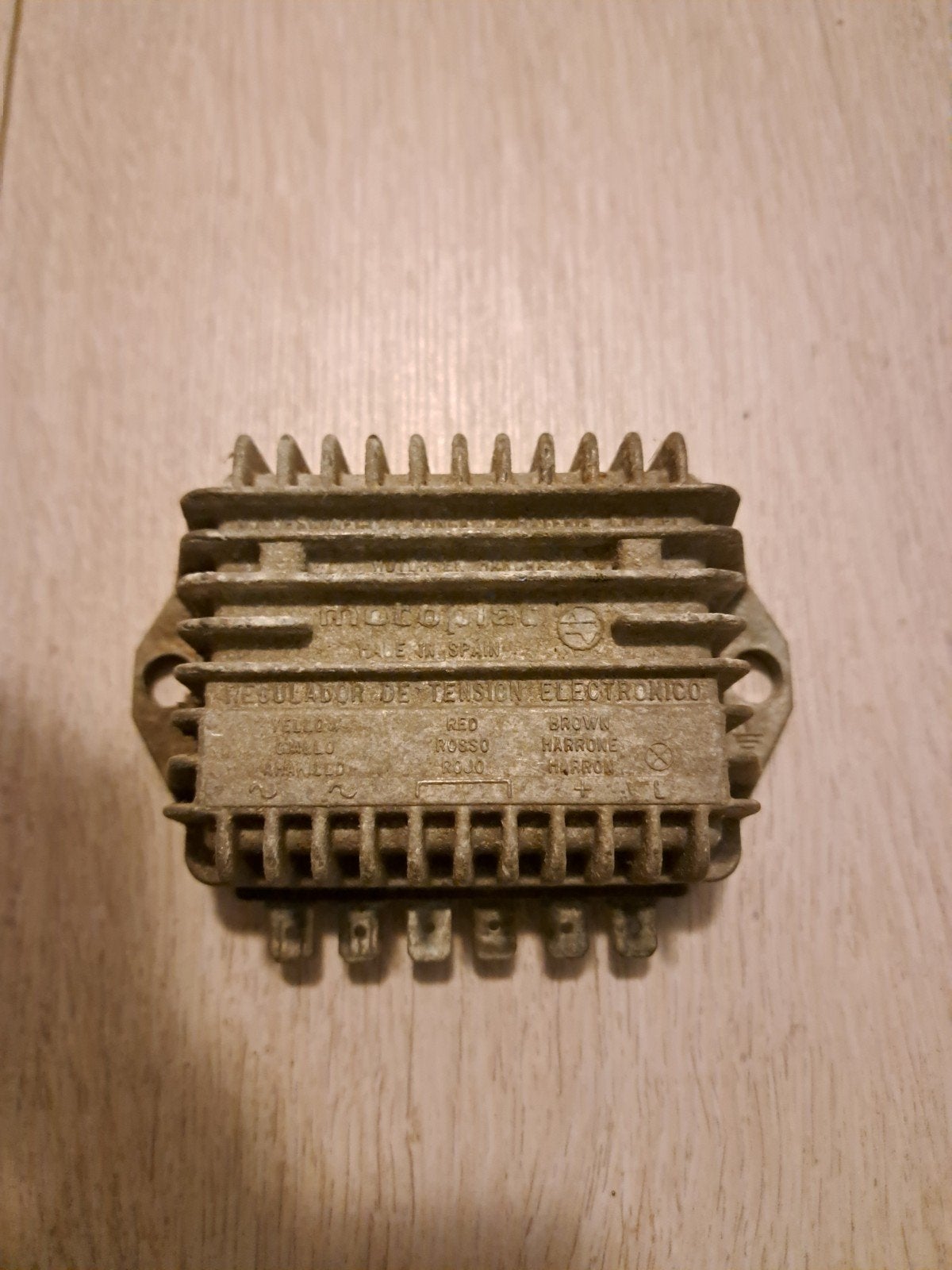 te Koop spanningsregelaar arola 20 sachs, Ophalen of Verzenden, Gebruikt