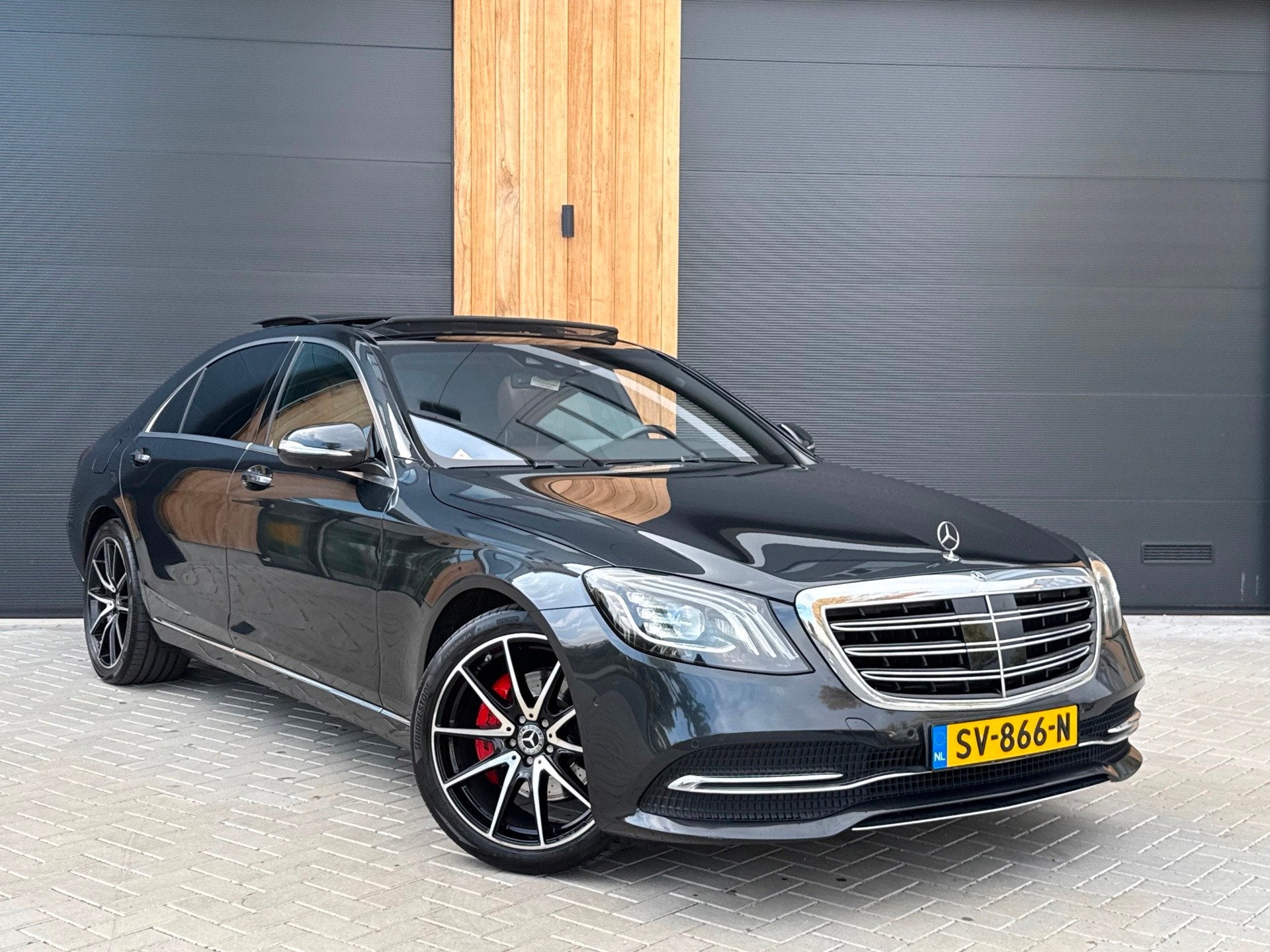Mercedes-Benz S-klasse S350d Lang (bj 2018) 20” AMG|HuD|BU, Auto's, Automaat, Dealer onderhouden, Achterwielaandrijving, Gebruikt