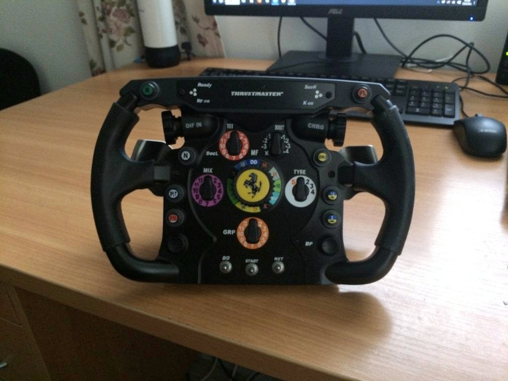 Thrustmaster Ferrari F1 Wheel Add-On, Racestuur, Force feedback, Ophalen of Verzenden, Zo goed als nieuw