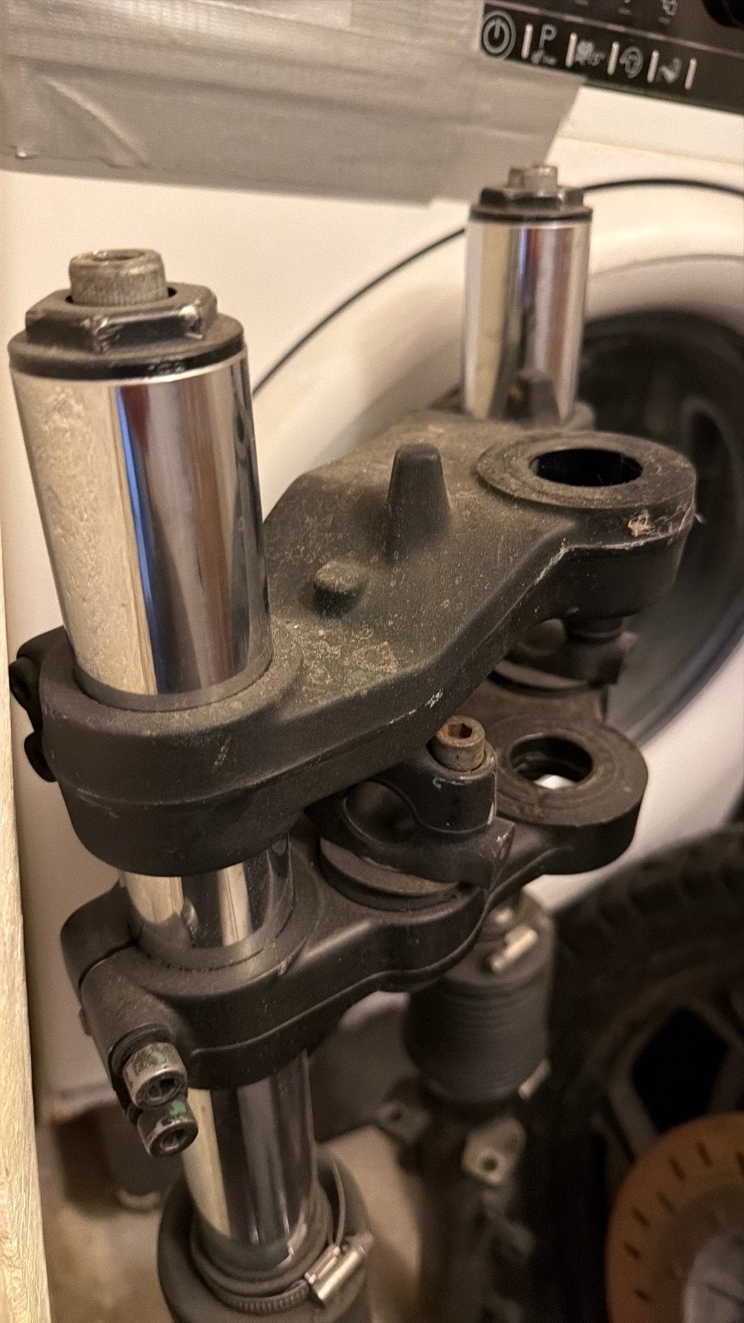 BMW K1100 originele voorvork, Ophalen