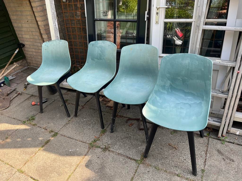 Tuinset: 4 stoelen en 2 tafels, Ophalen of Verzenden, Gebruikt, Kunststof