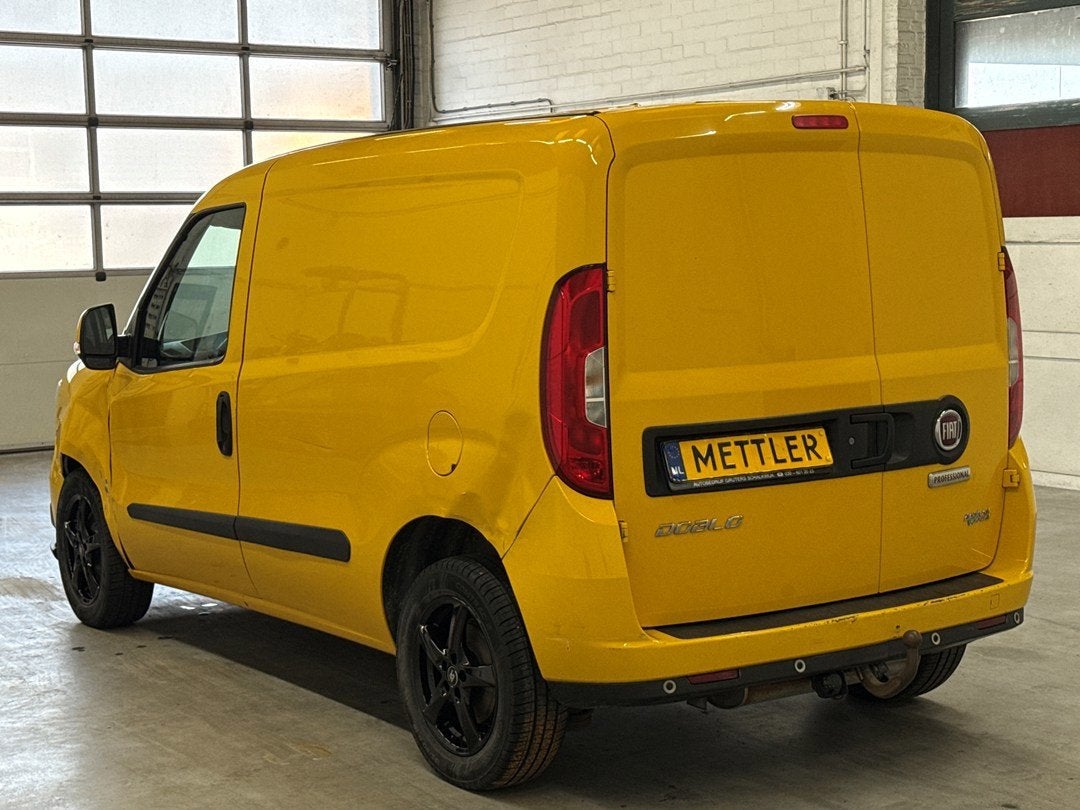 Fiat Doblò Cargo 1.4 T-Jet L1H1| Airco | Trekhaak, Voorwielaandrijving, 1408 kg, Gebruikt, Euro 6