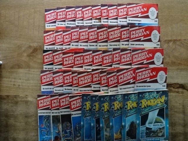 Perry Rhodan tijdschriften nr 501 tm 550, Boeken, Science fiction, Ophalen of Verzenden, Zo goed als nieuw