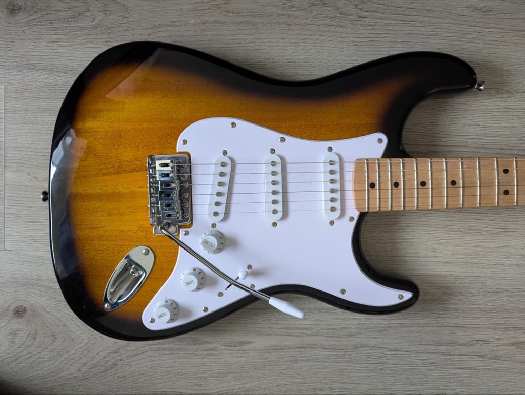 Fender Squier Stratocaster - Elektrische Gitaar, Muziek en Instrumenten, Ophalen, Solid body, Fender
