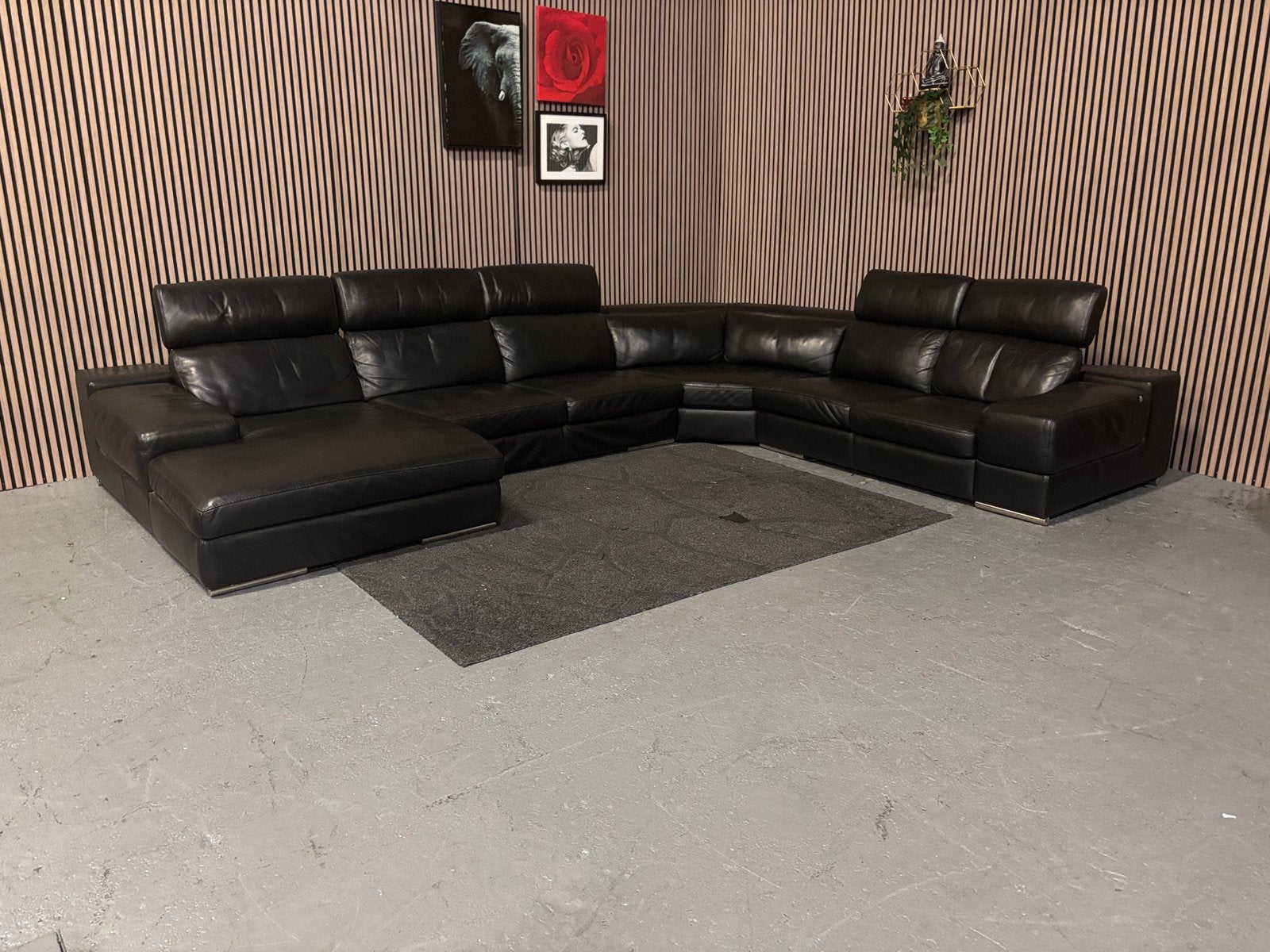 Foto 2 van GRATIS LEVERING U-Bank Leer Zwart 400x290x170 GEREINIGD