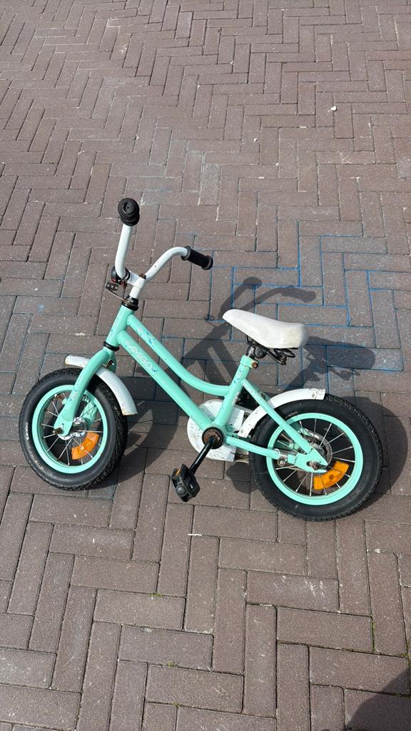 Amigo 12inch kinderfiets, Ophalen, Terugtraprem, Zijwieltjes, Gebruikt