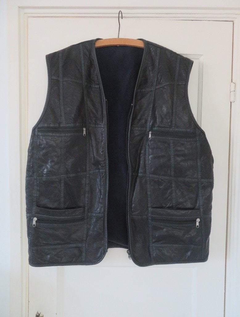 Leren bodywarmer fleece voering maat L, Maat 52/54 (L), Zwart, Ophalen of Verzenden, Gedragen