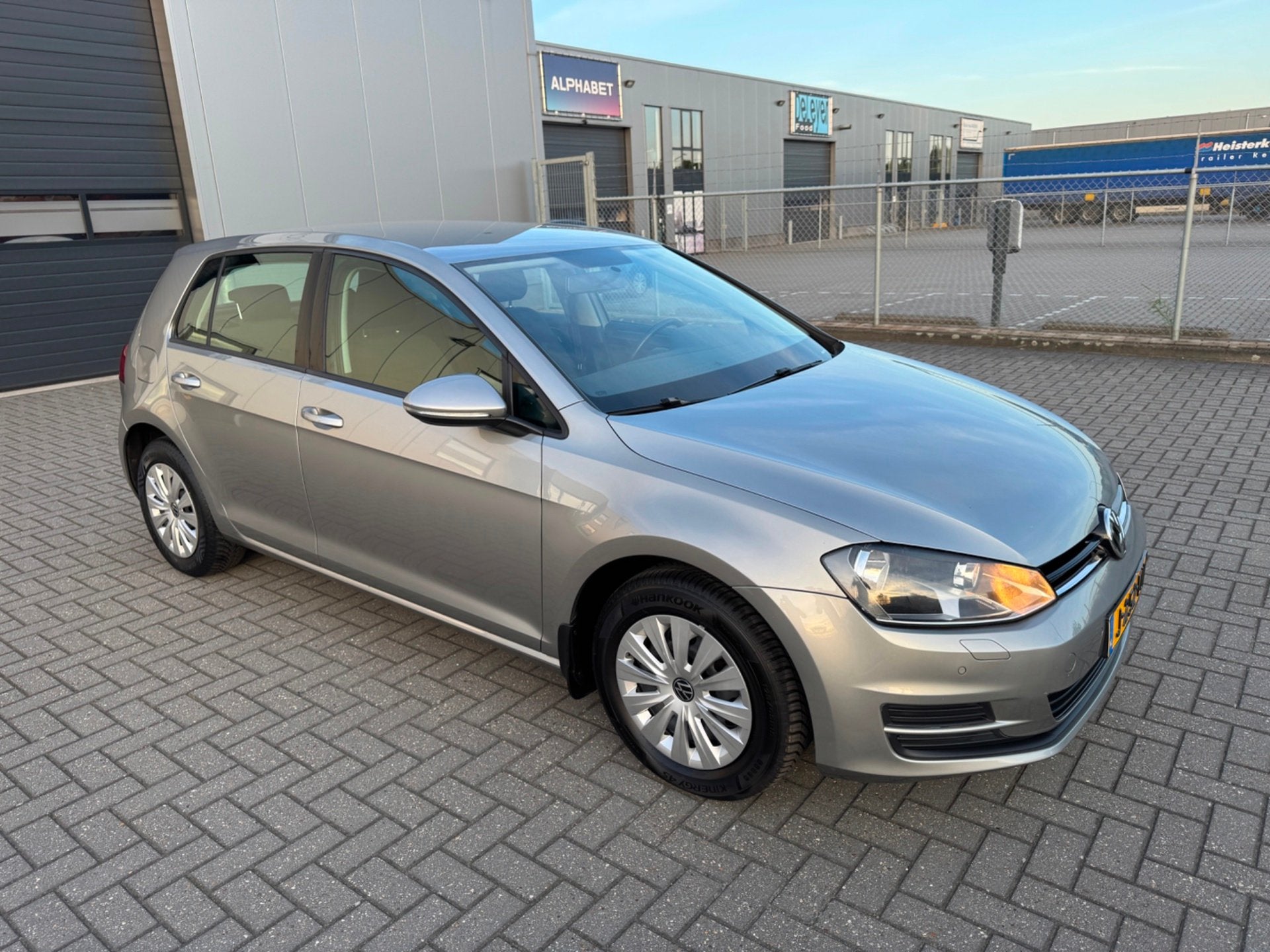 Volkswagen Golf 1.2 TSI Trendline, Auto's, Volkswagen, Gebruikt, 4 cilinders, 620 kg, 49 €/maand