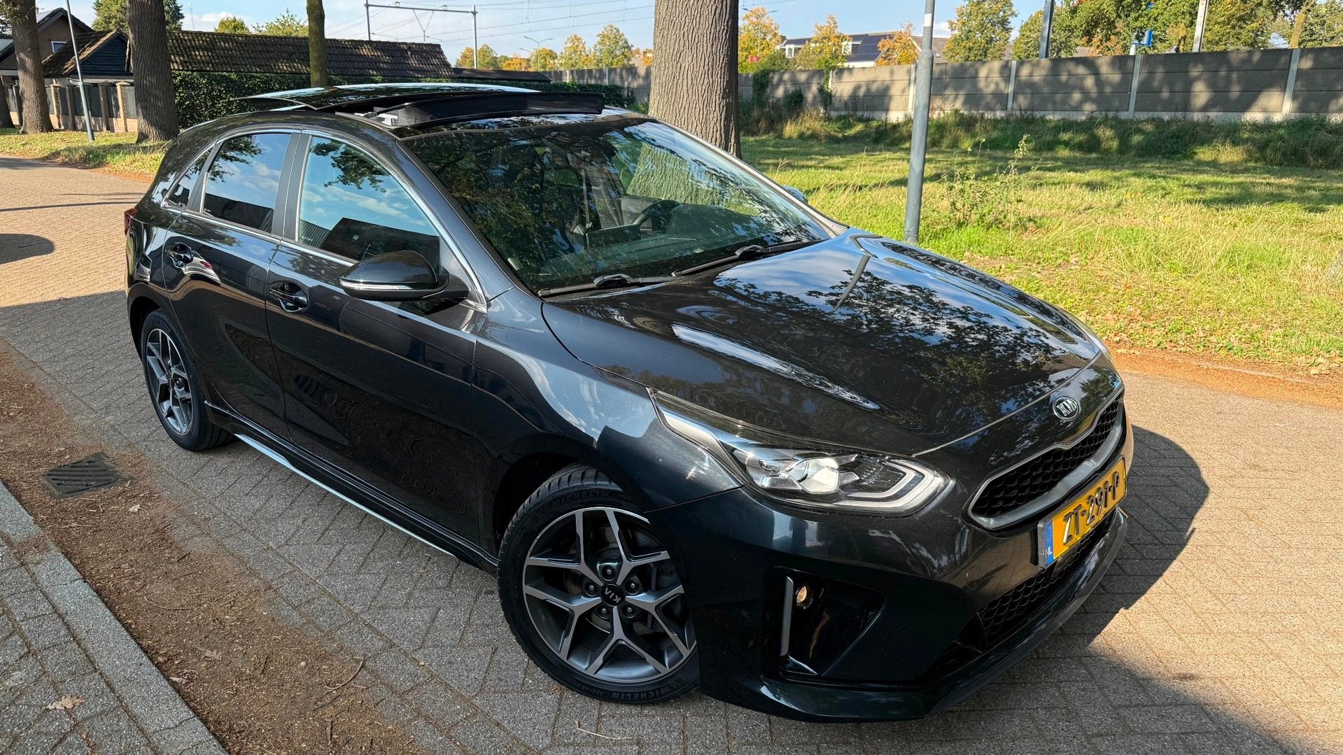 Kia Ceed 1.0 T-GDi GT-Line 2019 PANORAMADAK NETTE AUTO, Auto's, Voorwielaandrijving, Gebruikt, Euro 6, Zwart