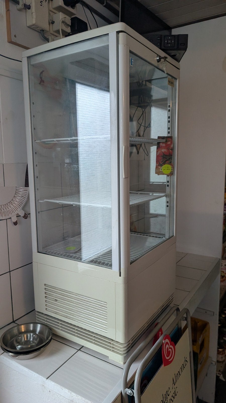 Glazen koelvitrine / gebaksvitrine, 85 tot 120 cm, 75 tot 100 liter, Ophalen of Verzenden, 45 tot 60 cm