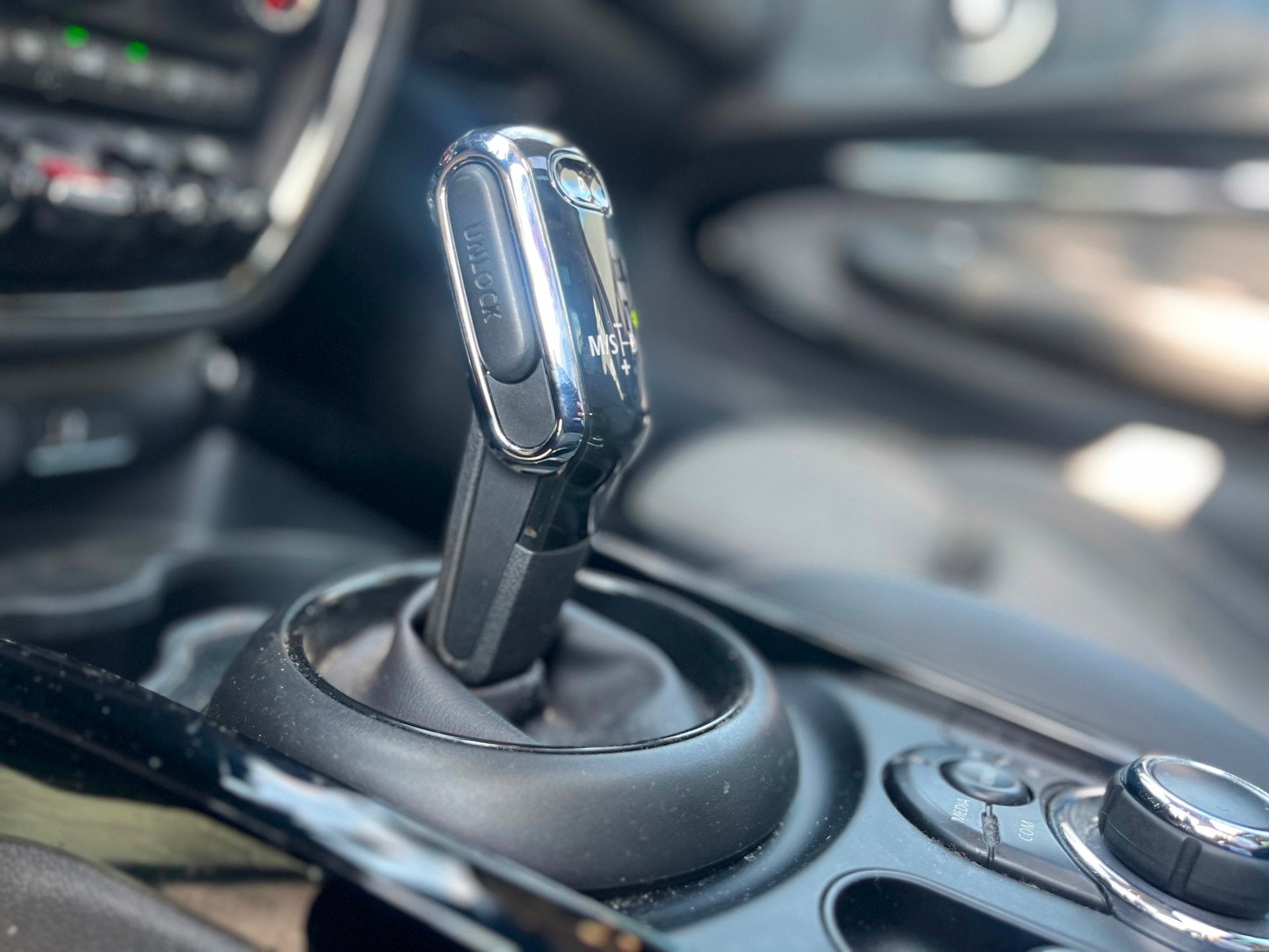 Mini 5-Deurs 1.5 Cooper Business Edition *NW APK* AUTOMAAT+N, 136 pk, Gebruikt, Euro 6, Origineel Nederlands