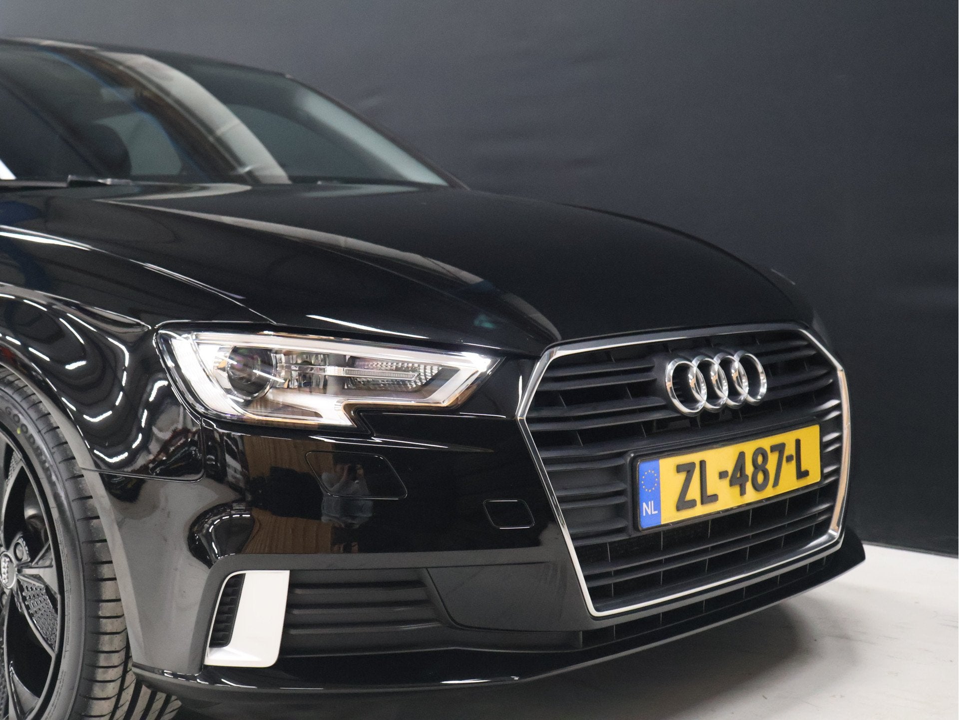 Audi A3 Sportback 30 TFSI Sport [STUURLEDER, STUURWIEL MULTI, Dealer onderhouden, Stof, Gebruikt, 116 pk