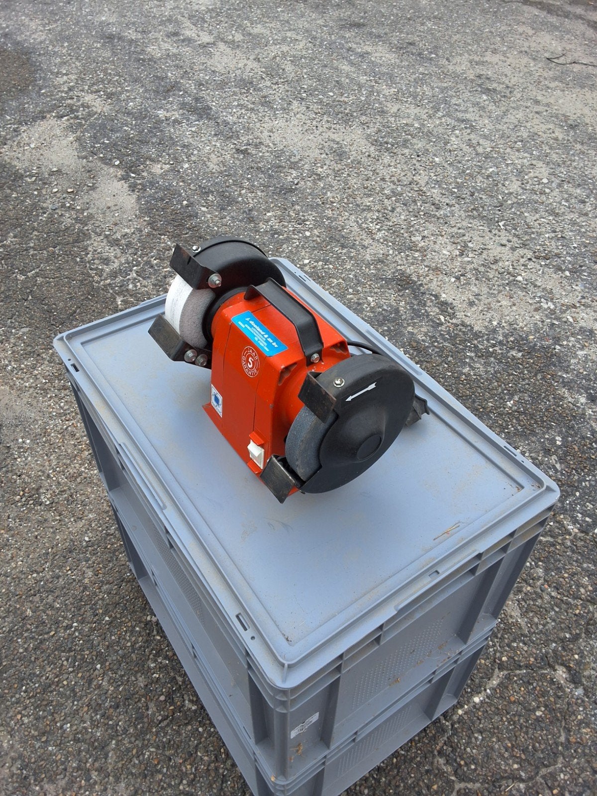 te koop, Doe-het-zelf en Verbouw, Ophalen, Minder dan 700 watt, Werkbankslijpmachine