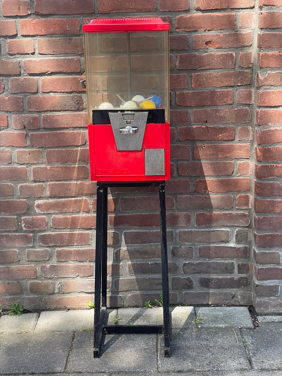 Vintage automaat met verassings eieren., Ophalen of Verzenden