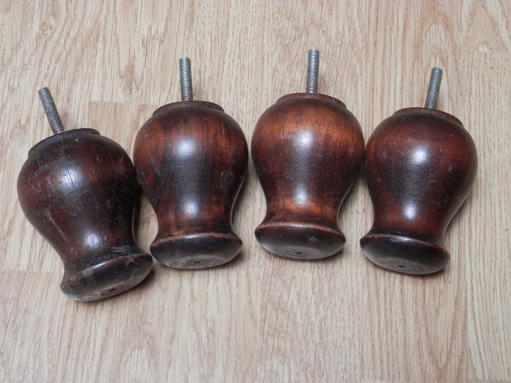 Houten meubelpoten hoogte 10 cm, rond 7,5 cm., Ophalen