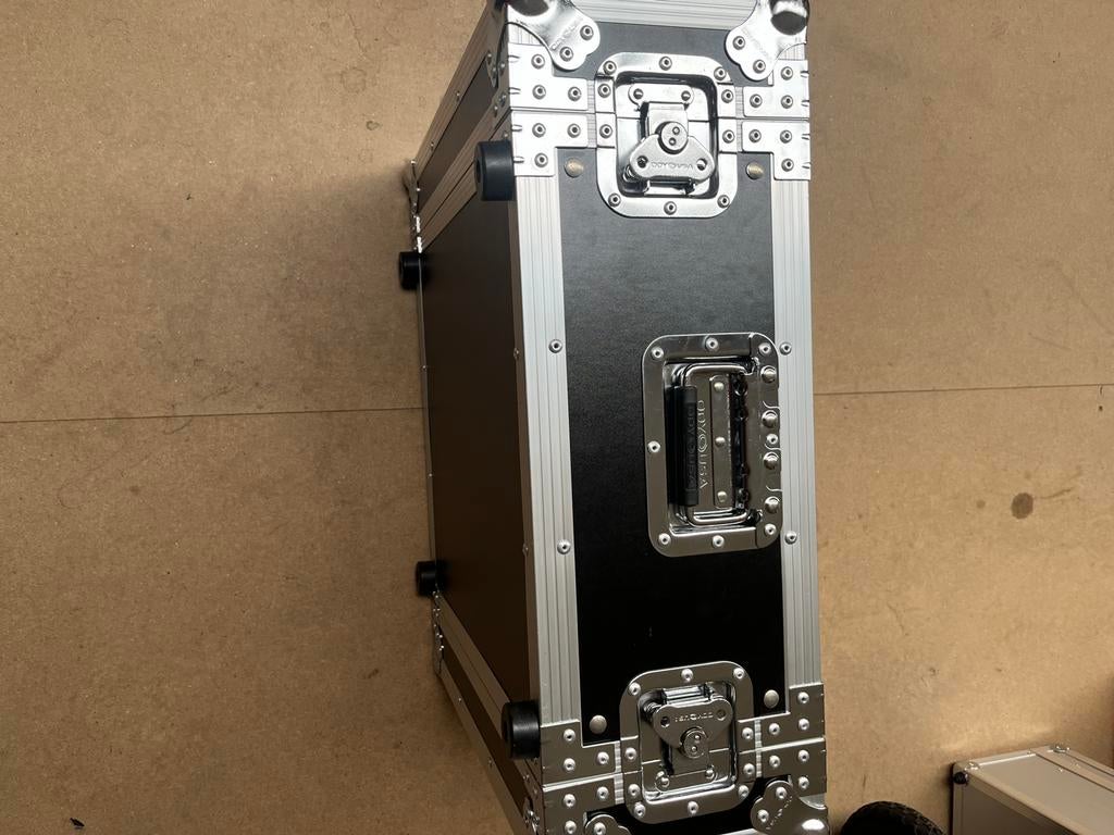 Odyssey USA FZAR4 Flightcase voor 19" Rackapparatuur, Ophalen of Verzenden, Zo goed als nieuw, Overige instrumenten, Flightcase