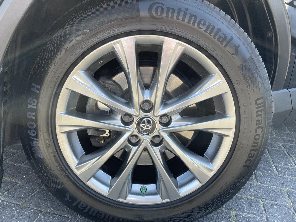 Toyota RAV4 2.5 Hybrid Style, Euro 6, Zwart, Bedrijf, 19 km/l