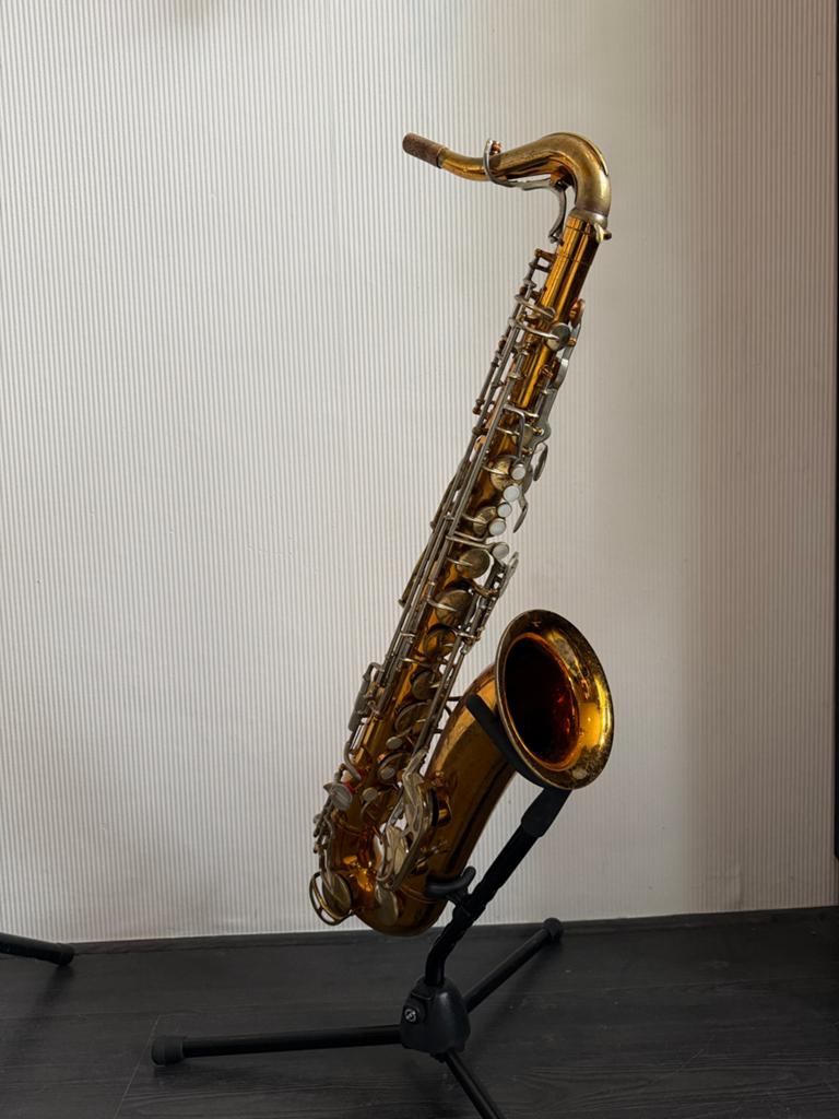 King Super 20 Tenorsaxofoon uit 1971 - Vintage Geluid, Muziek en Instrumenten, Blaasinstrumenten | Saxofoons, Ophalen, Gebruikt