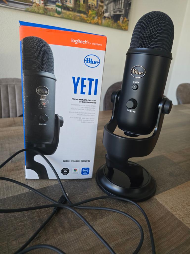 Blue Yeti Microfoon met garantie!, Muziek en Instrumenten, Microfoons, Ophalen, Zo goed als nieuw, Studiomicrofoon