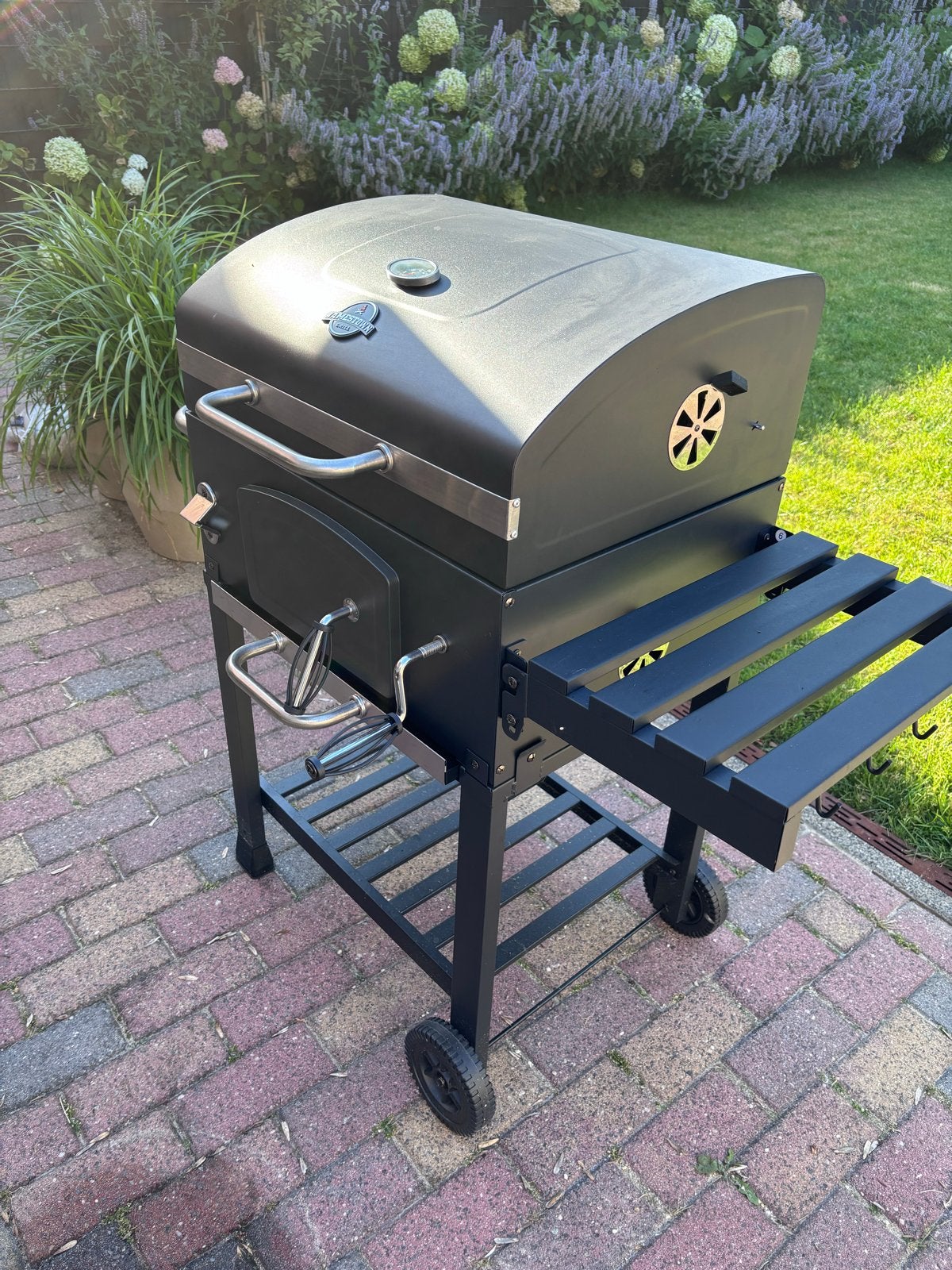 Jamestown barbecue met afdekzijl - Zo goed als nieuw, Tuin en Terras, Houtskoolbarbecues, Ophalen, Zo goed als nieuw