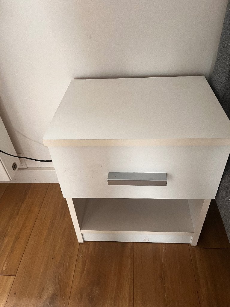 bedside table, Ophalen, Gebruikt, 25 tot 50 cm, Rechthoekig