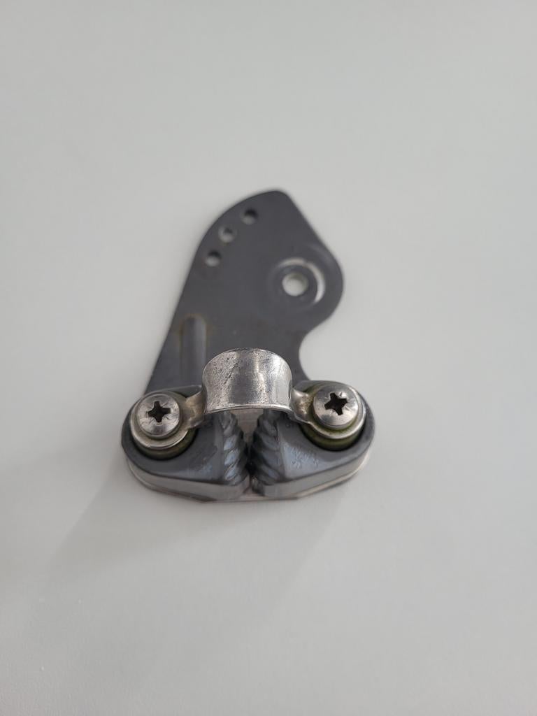 Lewmar overloop cleat plaat met klem (rechts), Ophalen of Verzenden, Gebruikt, Lijn of Blok