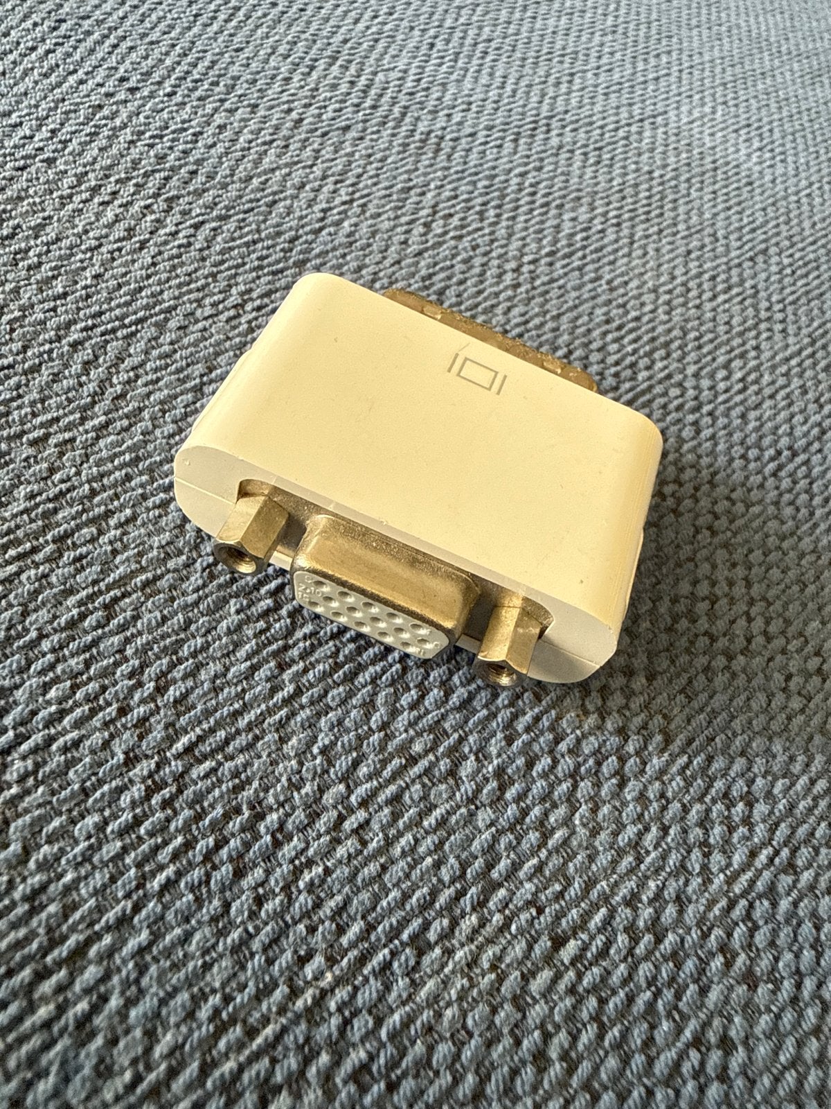 Apple DVI naar VGA adapter, Ophalen of Verzenden, Gebruikt, Minder dan 2 meter, Overige kabels