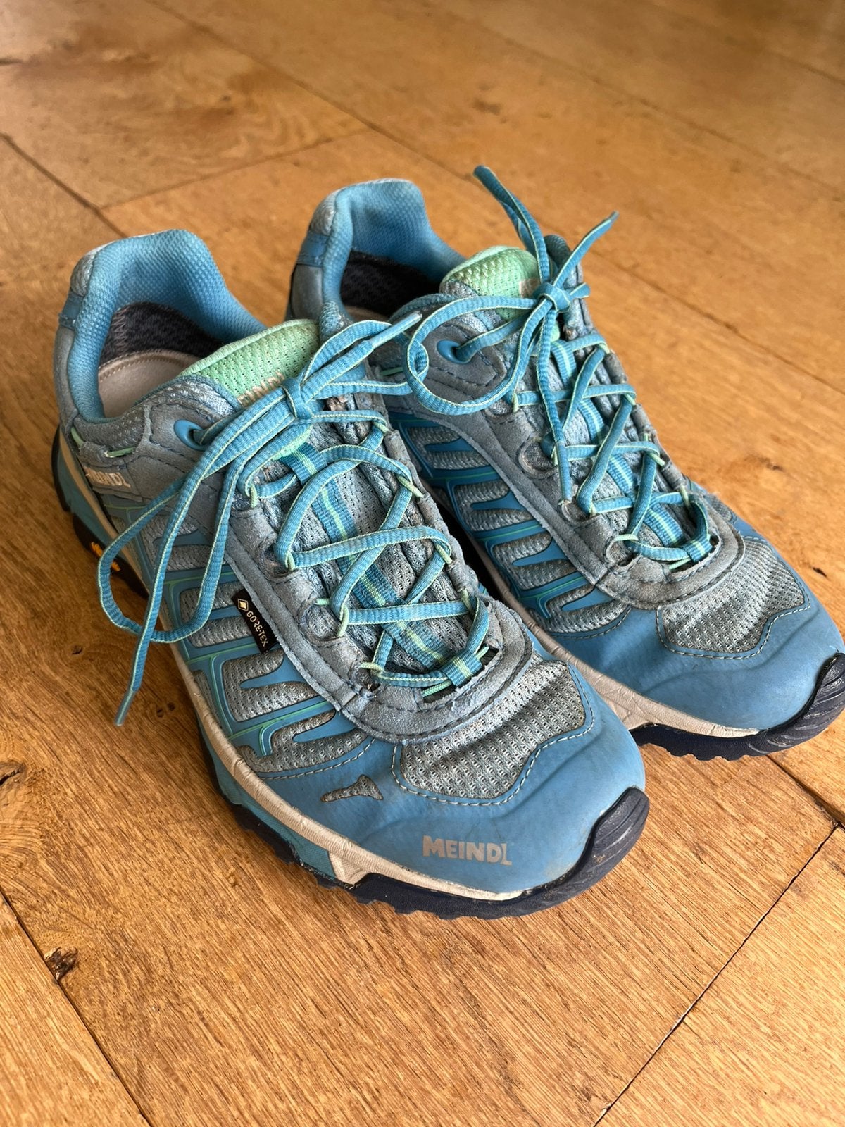 Wandelschoenen Meindl Finale lady goretex maat 6 / 39,5, Kleding | Dames, Blauw, Gedragen, Wandelschoenen, Ophalen of Verzenden