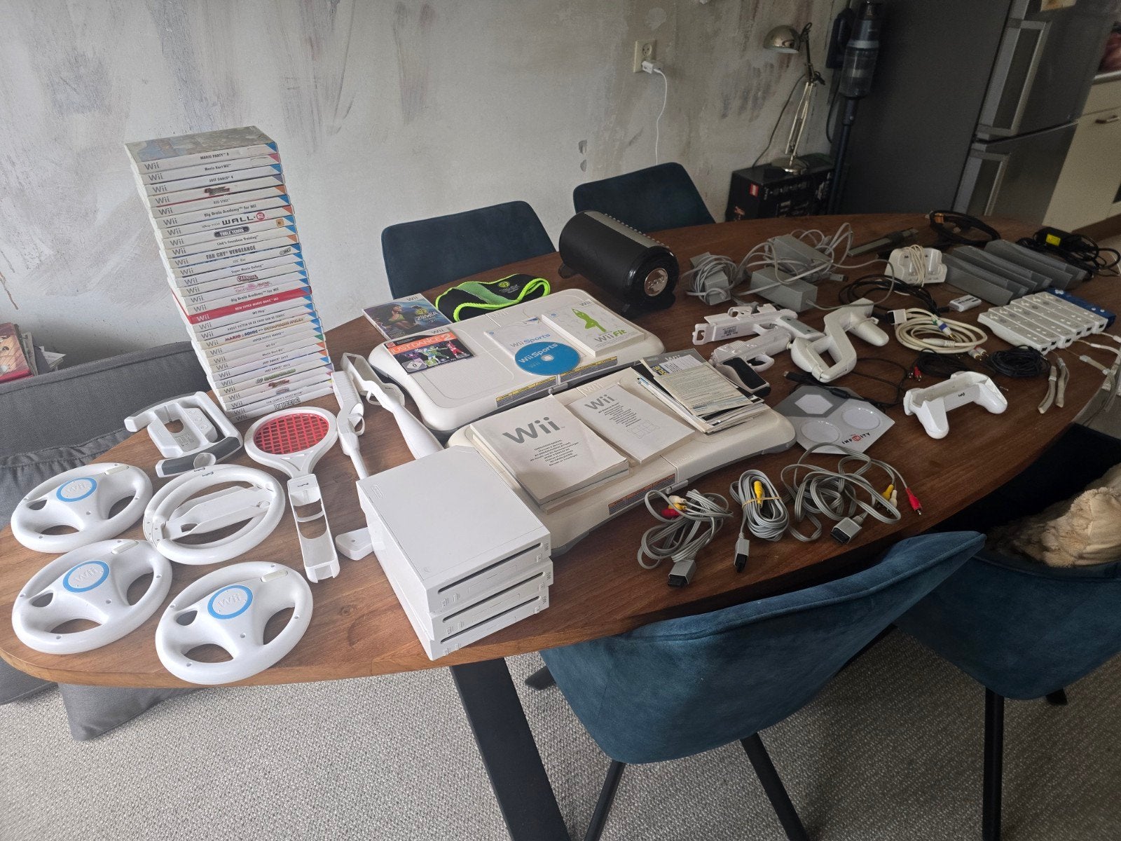Grote Wii-bundel: 3 consoles, 7 controllers, 30+ games, Spelcomputers en Games, Spelcomputers | Nintendo Wii, Ophalen, Gebruikt