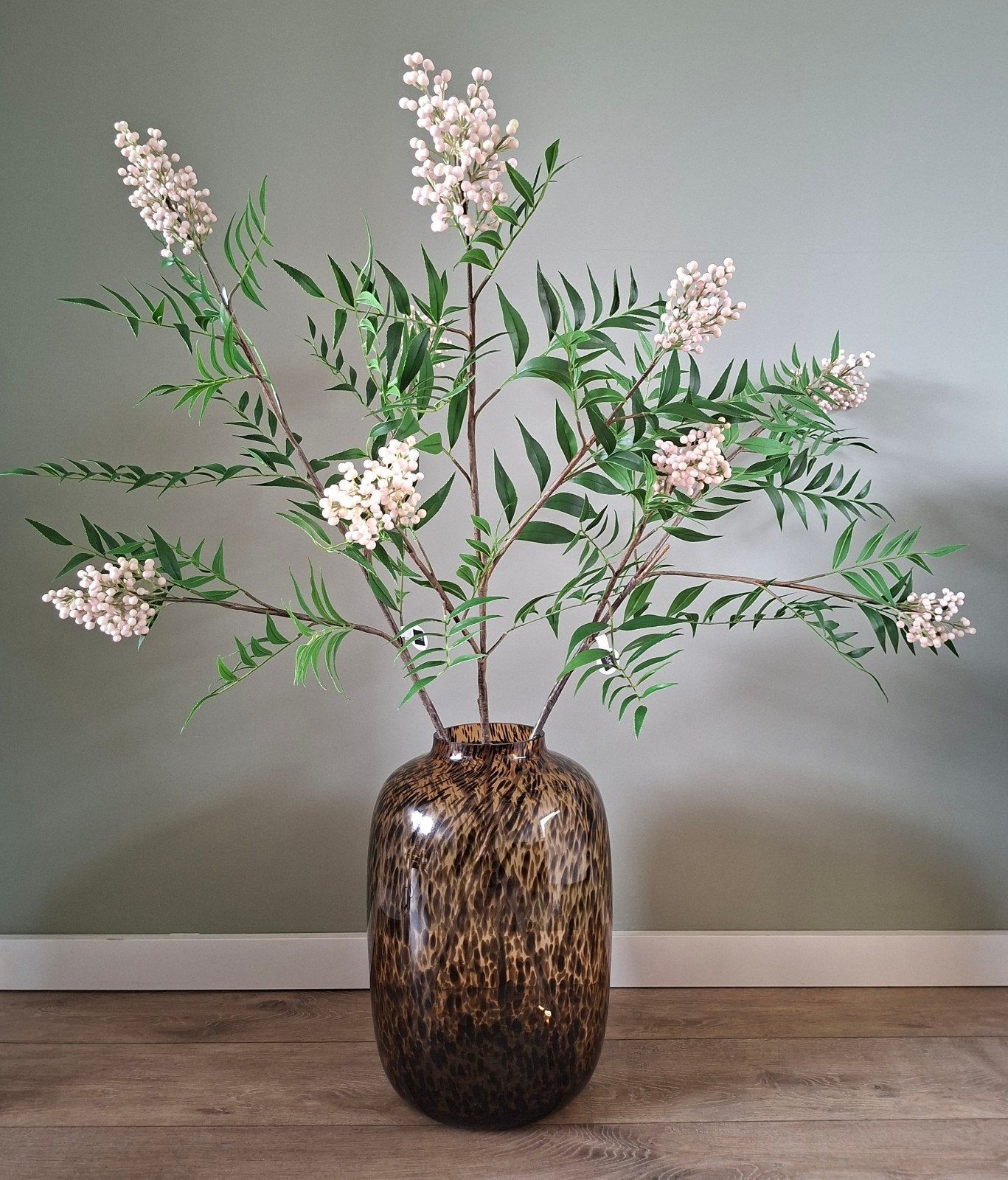 Grote cheetah vaas XXL Vase the World Artic H45 incl takken, Huis en Inrichting, Woonaccessoires | Vazen, Ophalen, Bruin, 45 cm
