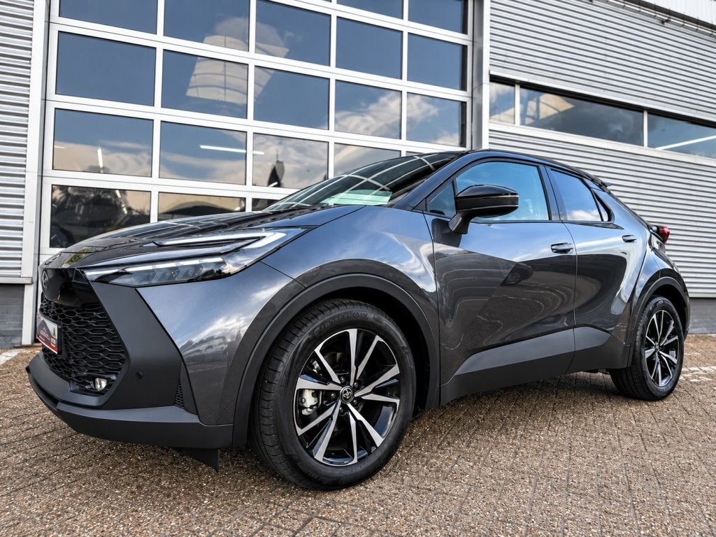 1.8 Hybrid 140 Dynamic Bi-tone Carplay 8.027km!, Automaat, 4 cilinders, Bedrijf, Hybride Elektrisch/Benzine